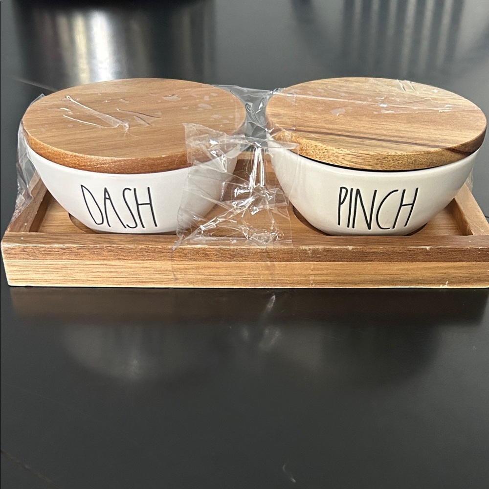 Rae Dunn White and Brown Dash Pinch Bowls